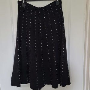 Sioni black knee length size Large winter / fall skirt for women Sioni